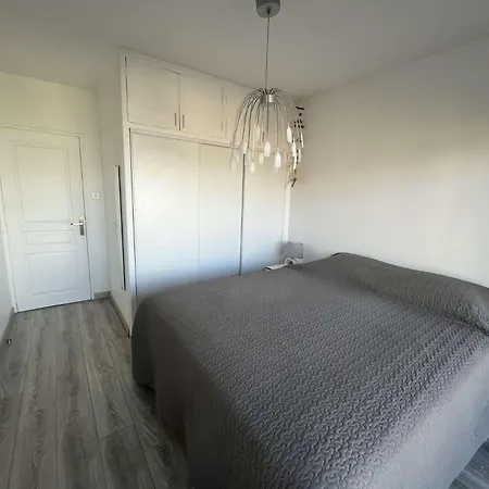 Appartement 2 Chambres, Climatisation, Vue Mer, Refait A Neuf En 2020 Saint-Mandrier-sur-Mer